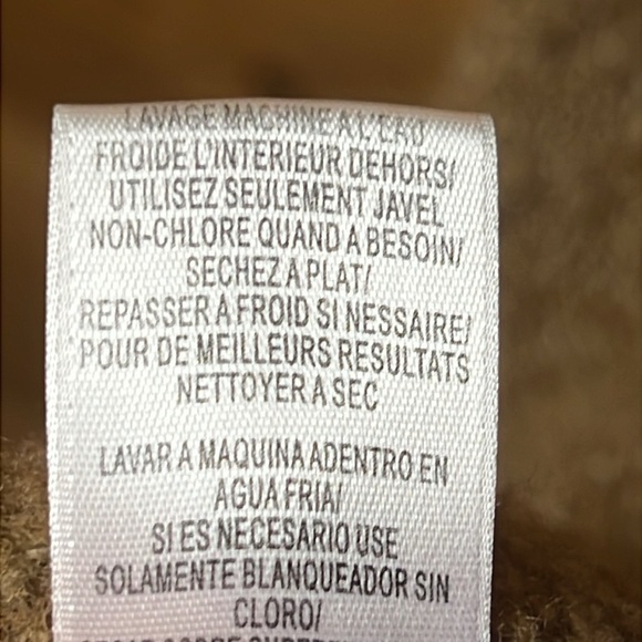 BCBG Maxazria Brown Knit Long Sleeve Button Down Cardigan Sweater Women M VINTGE - Picture 4 of 10